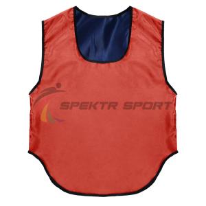 Купить Манишка футбольная двусторонняя Spektr Sport красно-синяя р. 36-40 в Краснотурьинске 