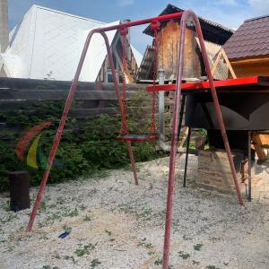 Купить Качели одинарные уличные детские в Краснотурьинске 